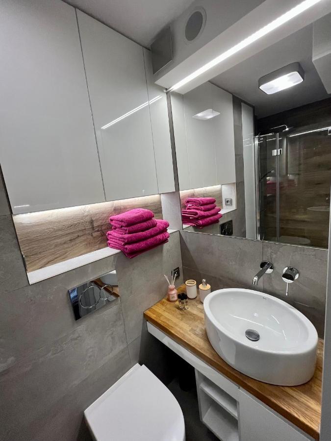 Apartmán -- View City Center Pink -- Varšava Exteriér fotografie